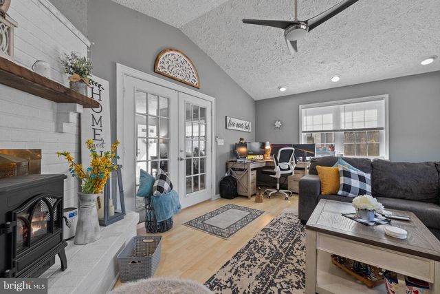 3716 TAVERN WAY, Triangle, VA 22172