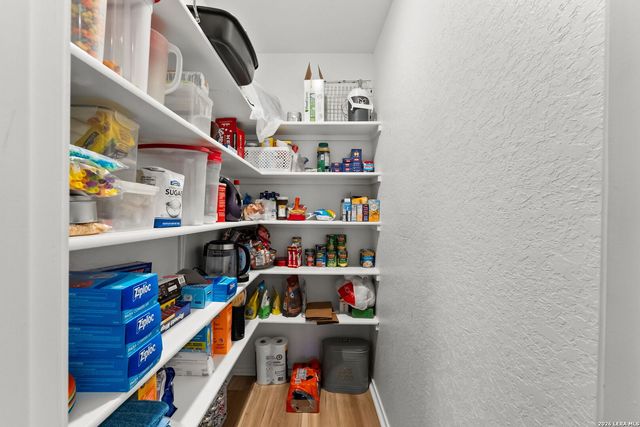 15555 Crimson Topaz, San Antonio, TX 78253