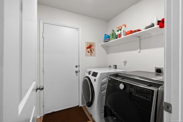 15555 Crimson Topaz, San Antonio, TX 78253