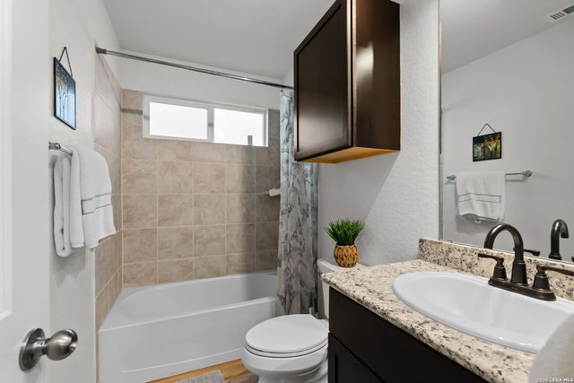 15555 Crimson Topaz, San Antonio, TX 78253