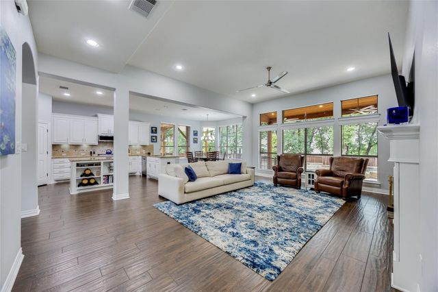 204 Broken Arrow DR, Cedar Park, TX 78613