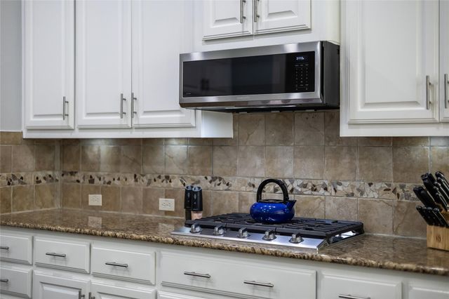 204 Broken Arrow DR, Cedar Park, TX 78613