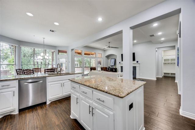 204 Broken Arrow DR, Cedar Park, TX 78613