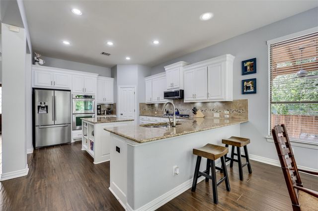 204 Broken Arrow DR, Cedar Park, TX 78613