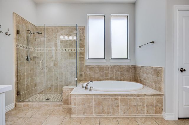 204 Broken Arrow DR, Cedar Park, TX 78613