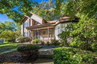 3004 White Oaks Lane, Buchanan, MI 49107