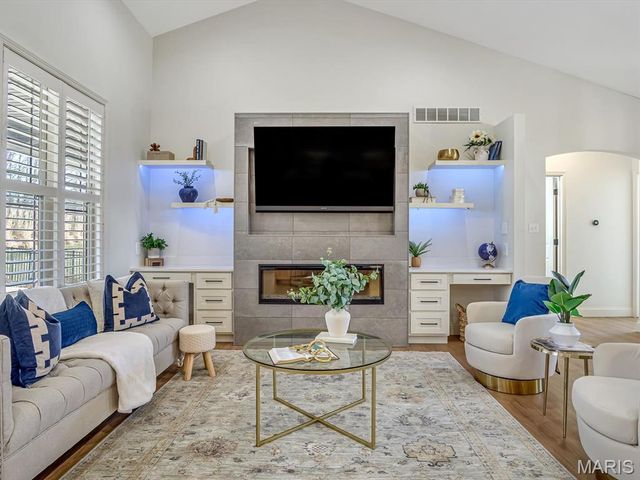 7353 Providence Drive, Edwardsville, IL 62025