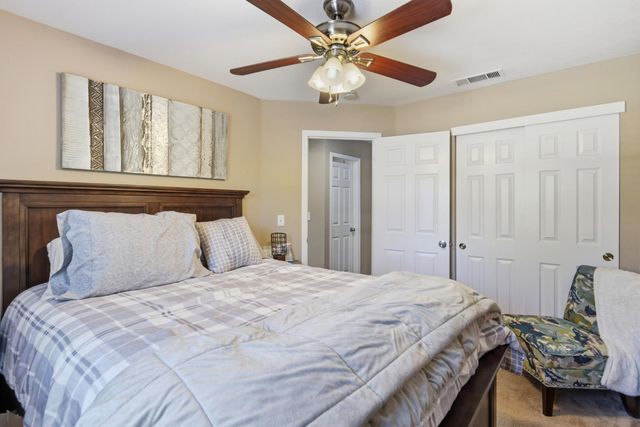 102 Henry Ct, Tracy, CA 95376