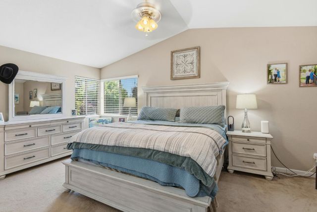102 Henry Ct, Tracy, CA 95376