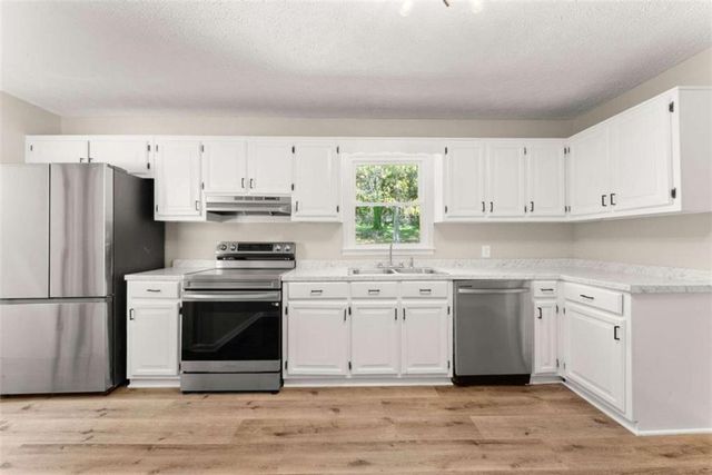 217 Quail Trail, Cornelia, GA 30531