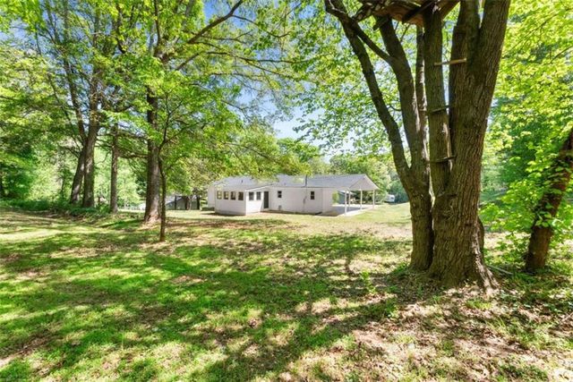 217 Quail Trail, Cornelia, GA 30531