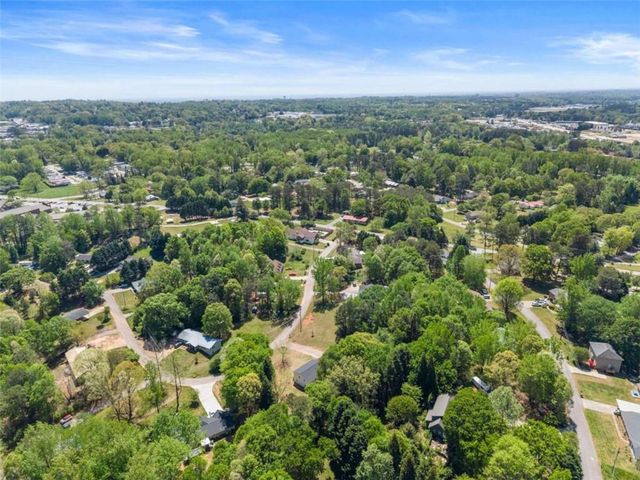 217 Quail Trail, Cornelia, GA 30531