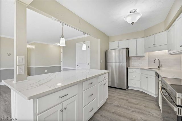 12550 Lake Avenue 1410, Lakewood, OH 44107