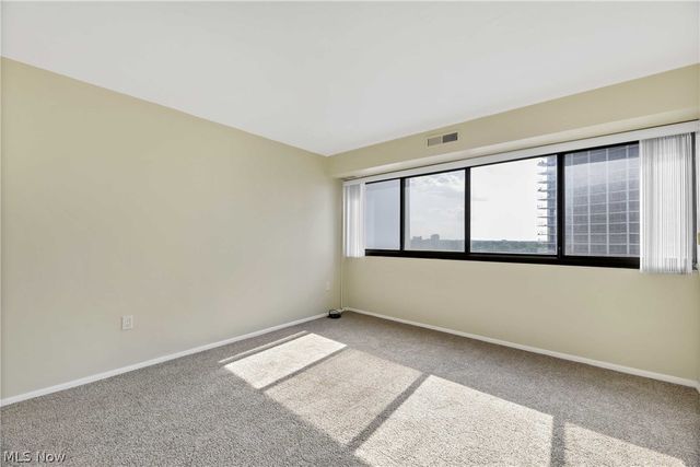 12550 Lake Avenue 1410, Lakewood, OH 44107