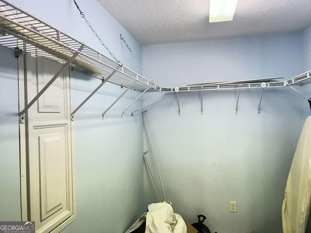 1564 Joy Bluff Road, Reidsville, GA 30453