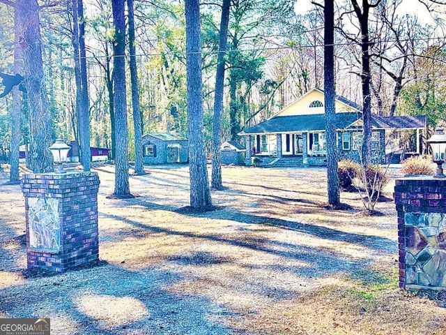 1564 Joy Bluff Road, Reidsville, GA 30453