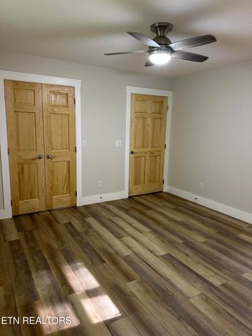 573 Briceville Hwy, Rocky Top, TN 37769