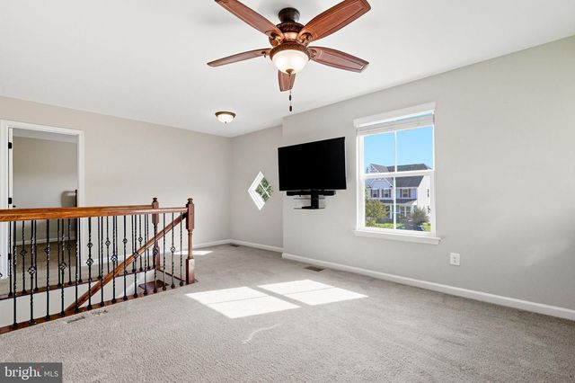 134 ATLANTIS LN, Lake Frederick, VA 22630