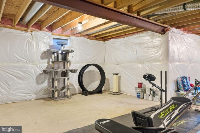 134 ATLANTIS LN, Lake Frederick, VA 22630