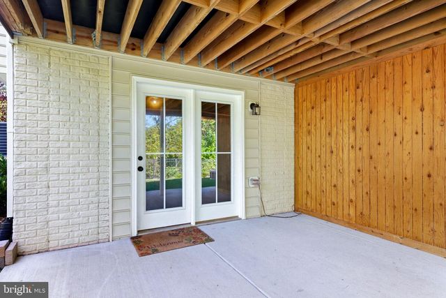 134 ATLANTIS LN, Lake Frederick, VA 22630