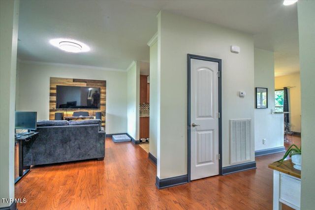 498 Cameron Court, Jonesborough, TN 37659