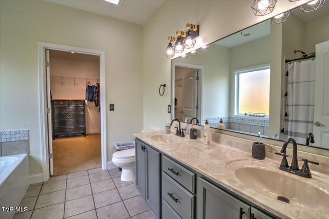 498 Cameron Court, Jonesborough, TN 37659