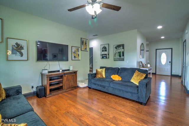 498 Cameron Court, Jonesborough, TN 37659