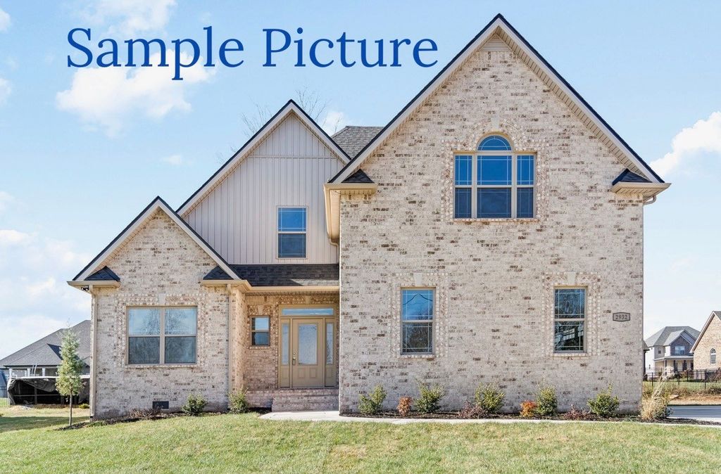 190 Aspen Pine Dr, Clarksville, TN 37043