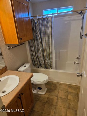 5756 W Flying M Street, Tucson, AZ 85713