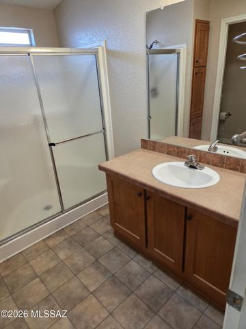 5756 W Flying M Street, Tucson, AZ 85713