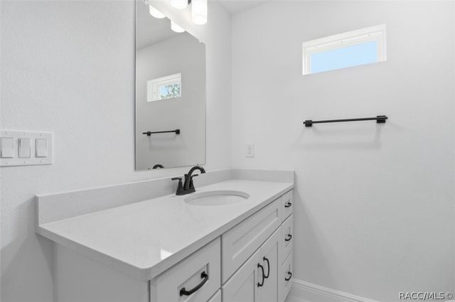 7896 N Sarazen Drive, Dunnellon, FL 34434