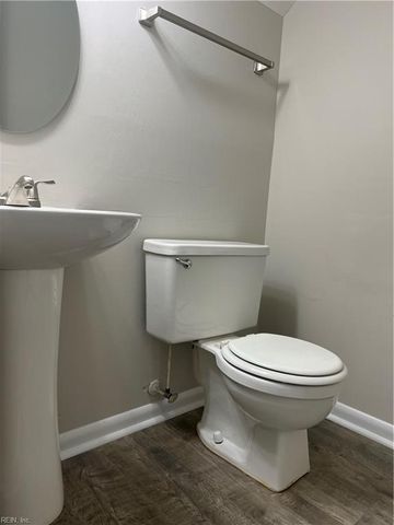 600 Hustings Court LN, Virginia Beach, VA 23452