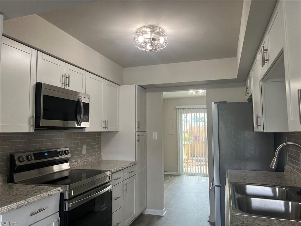 600 Hustings Court LN, Virginia Beach, VA 23452