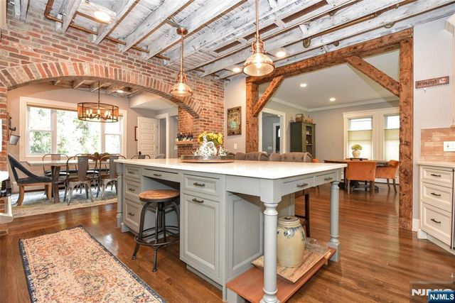 208 Lincoln Avenue, Ridgewood, NJ 07450