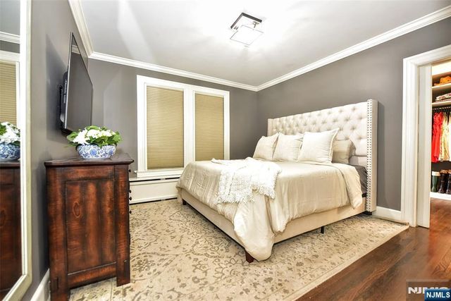 208 Lincoln Avenue, Ridgewood, NJ 07450