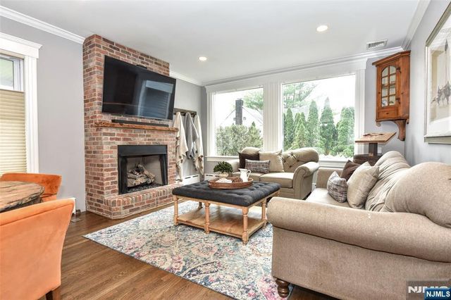 208 Lincoln Avenue, Ridgewood, NJ 07450