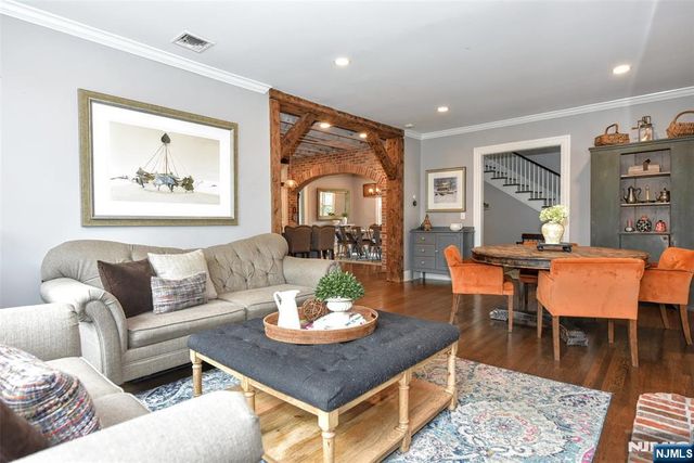 208 Lincoln Avenue, Ridgewood, NJ 07450