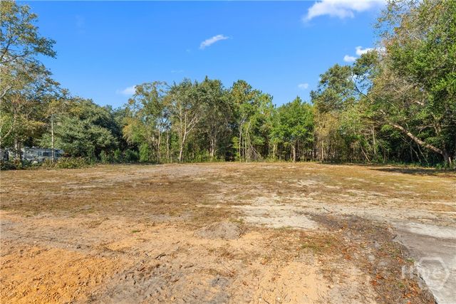 215 Orchard Road, Ellabell, GA 31308