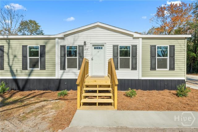 215 Orchard Road, Ellabell, GA 31308