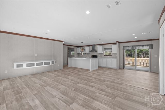 215 Orchard Road, Ellabell, GA 31308