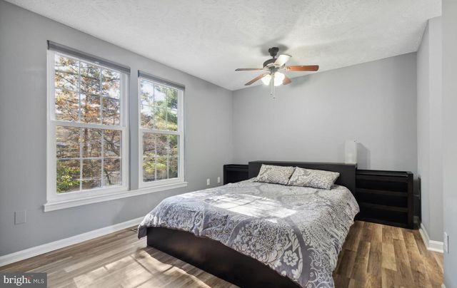 1679 FIELDTHORN DR, Reston, VA 20194