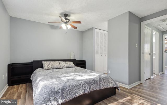 1679 FIELDTHORN DR, Reston, VA 20194