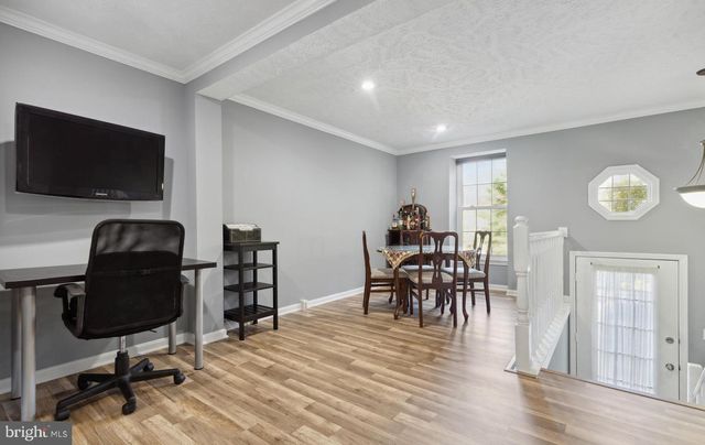 1679 FIELDTHORN DR, Reston, VA 20194