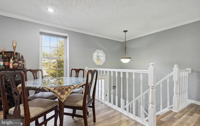 1679 FIELDTHORN DR, Reston, VA 20194