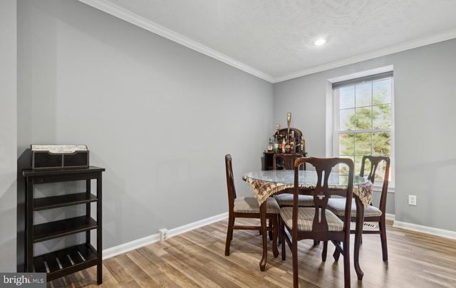 1679 FIELDTHORN DR, Reston, VA 20194