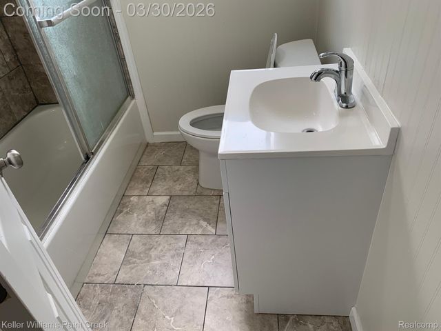 22340 MASCH Avenue, Warren, MI 48091