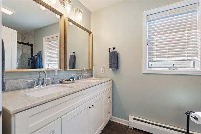 5140 E Lake Rd, Livonia, NY 14487