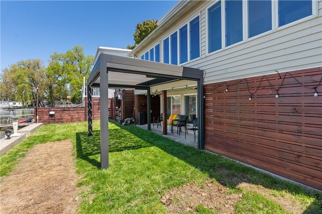 5140 E Lake Rd, Livonia, NY 14487