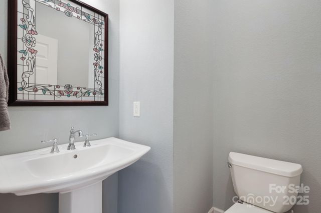 419 Oak Lane, Mars Hill, NC 28754