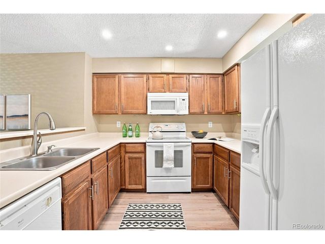 8749 W Cornell Ave 1, Lakewood, CO 80227